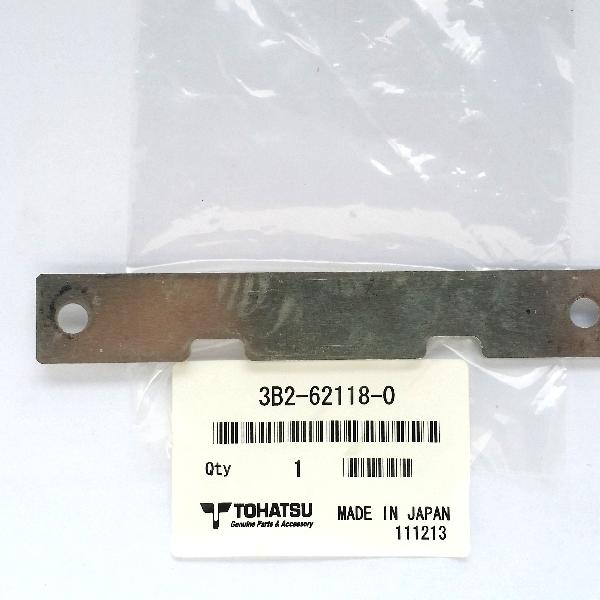 3B2621180M Distance Plate Bracket