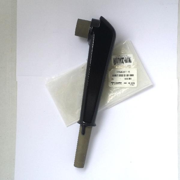 3R3Q630111 Tiller Handle (AMB)